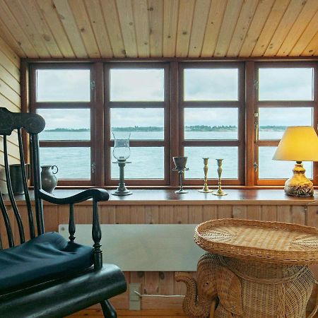 4 Person Holiday Home In Mesinge Esterno foto