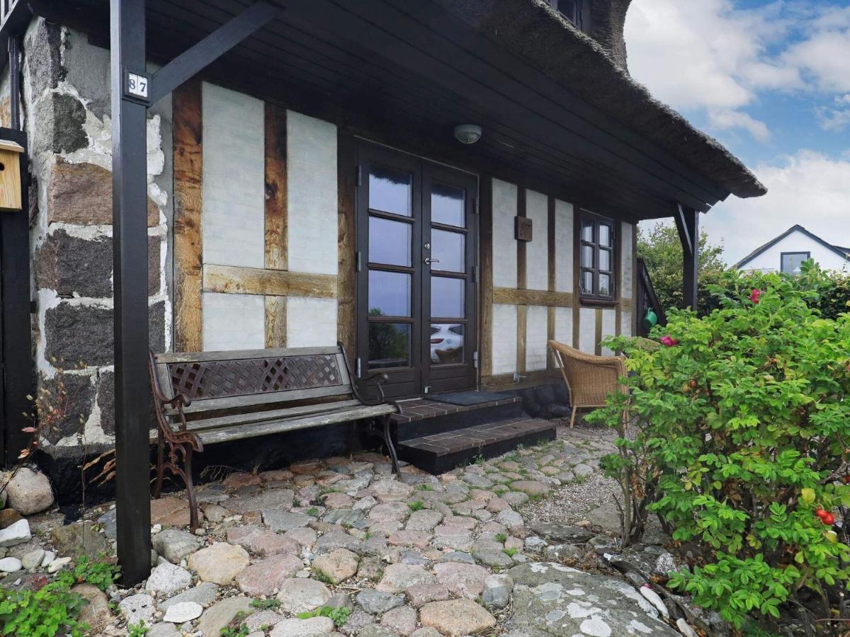 4 Person Holiday Home In Mesinge Esterno foto