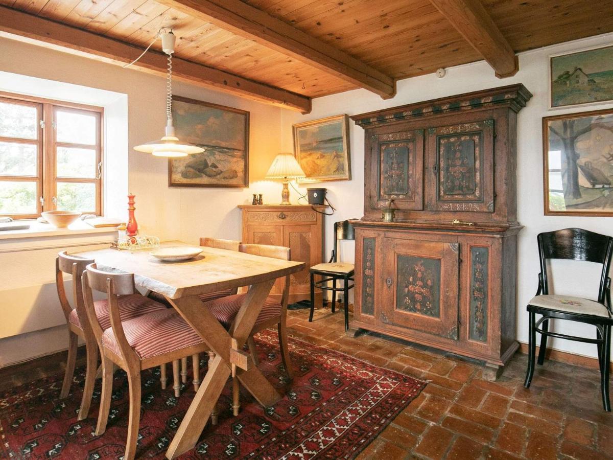 4 Person Holiday Home In Mesinge Esterno foto